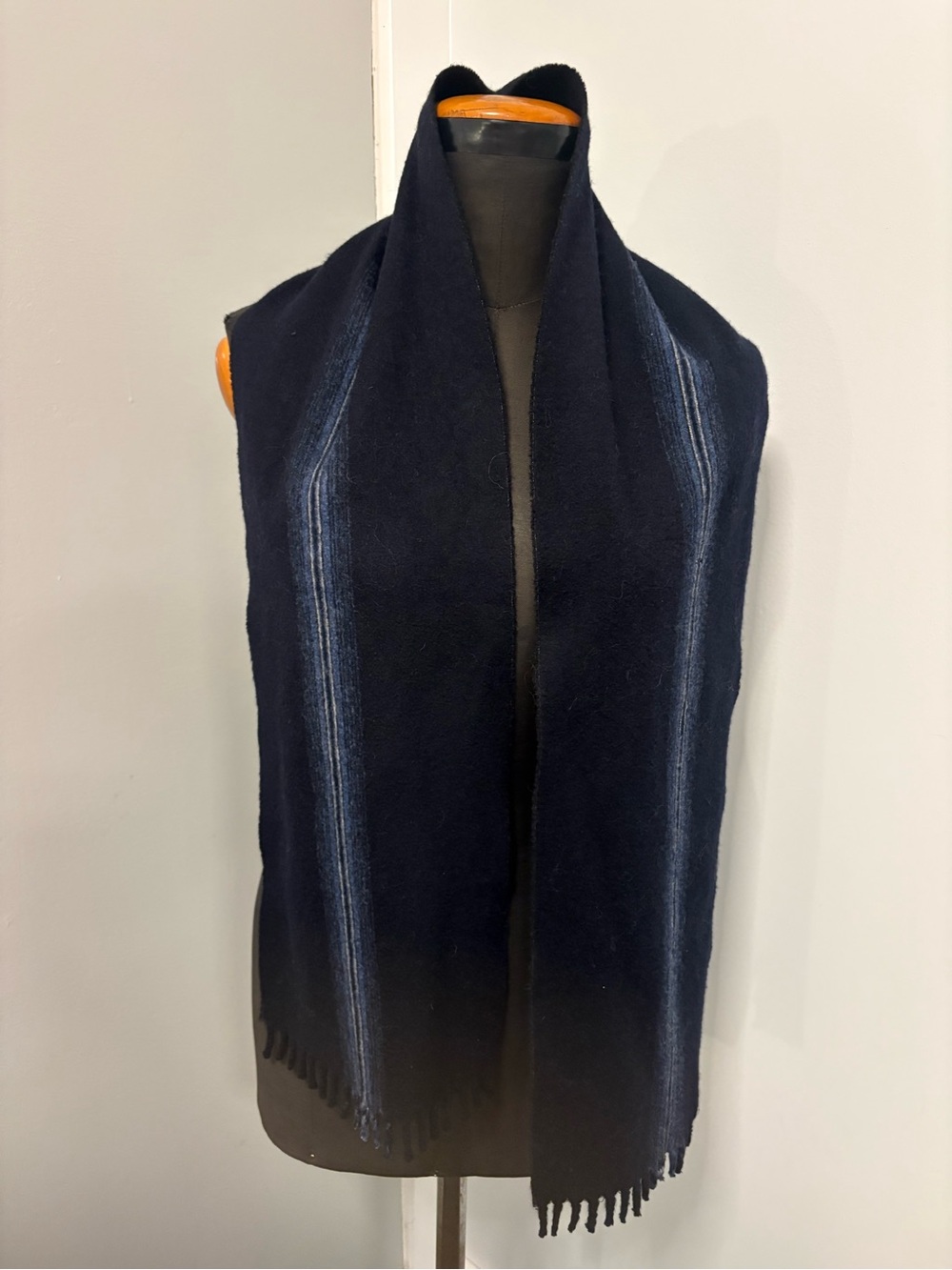 Prada 100% cashmere  Navy Fringe unisex Scarf